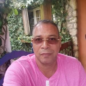 Meet your Posher, Jacques